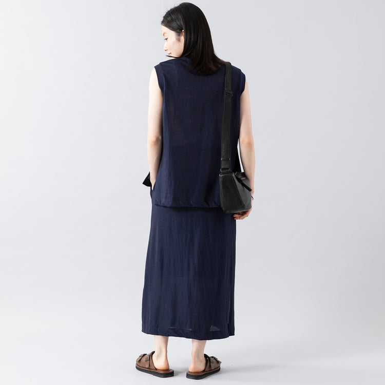 身長160cm,MANONのSHINEE TIGHT SKIRT|Creedのガーメント ショルダー|GLENCHECKの姫路レザーモンクストラップサンダル|esperantoのBLACK SPINEL BRACELET,https://market.e-begin.jp/products/mks_mnn0426s_lala|https://market.e-begin.jp/products/ino_cre0400s_lala|https://market.e-begin.jp/products/jal_gck0417s_lala|https://market.e-begin.jp/products/esp_esp0072q_lala