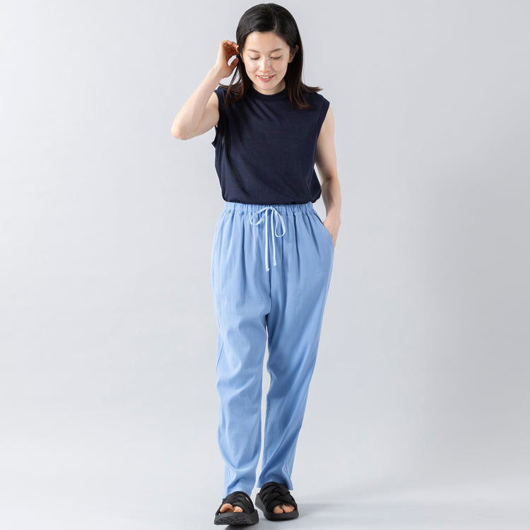 Mサイズ(モデル身長160cm)