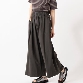 MANON | マノン　NYLON 2WAY WIDE PANTS
