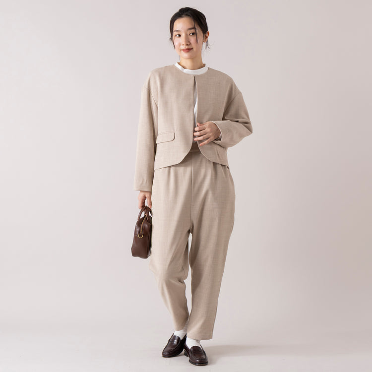 モデル身長163cm,uncinqのCrepe Fabric Narrow Pants|uncinqのCotton 100/2Broad Standneck Pullover|TIDEWAYの別注 2WAY MOSSボストン,https://market.e-begin.jp/products/dlt_unc1539s_lala|https://market.e-begin.jp/products/dlt_unc1007l_lala|https://market.e-begin.jp/products/snk_tid0304j_lala