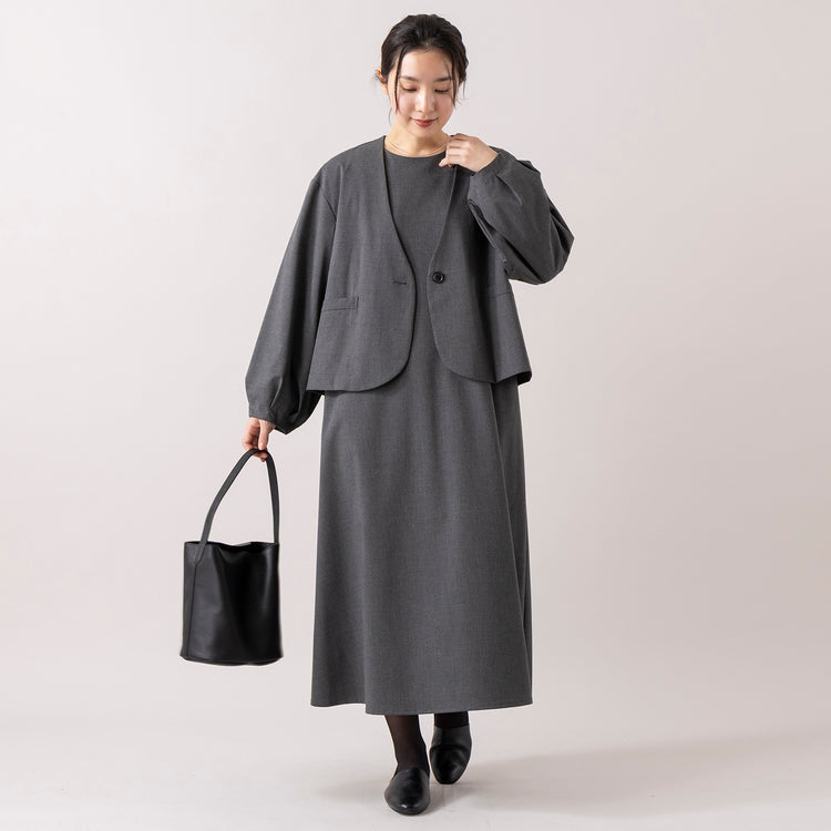 モデル身長163cm,uncinqのTropical Stretch Balloonsleeve Jacket|BOYNA ORIGINALのオケージョンにも便利なワンショルダートート|Taaiiのフォックステイルネックレス,https://market.e-begin.jp/products/dlt_unc1536s_lala|https://market.e-begin.jp/products/hgs_boy0080u_lala|https://market.e-begin.jp/products/tii_tii0078u_lala