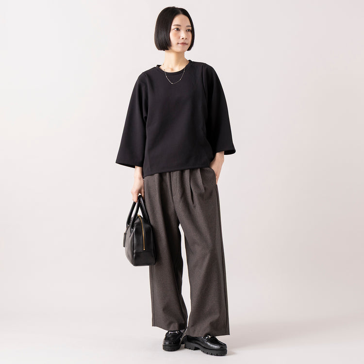 モデル身長165cm,LE MELANGEの8分丈ジョーゼットPO|HEAVENLYのSerge Stretch Volume Easy Pants|TIDEWAYのワントーンモスボストンM|NEI/NORの大人の華奢見せダイヤモチーフネックレス,https://market.e-begin.jp/products/inf_lem1053s_lala|https://market.e-begin.jp/products/dlt_hvr1265s_lala|https://market.e-begin.jp/products/snk_tid0874p_lala|https://market.e-begin.jp/products/ris_ner1302s_lala