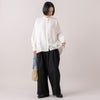 モデル身長165cm,HEAVENLYのCotton Linen Frillneck Blouse|VENT BLANC+の12ozデニム ワイドパンツ|SMLのSTOMACH SHOULDERBAG S,https://market.e-begin.jp/products/dlt_hvr1184s_lala|https://market.e-begin.jp/products/stl_ven1056s_lala|https://market.e-begin.jp/products/ino_sml1293s_lala