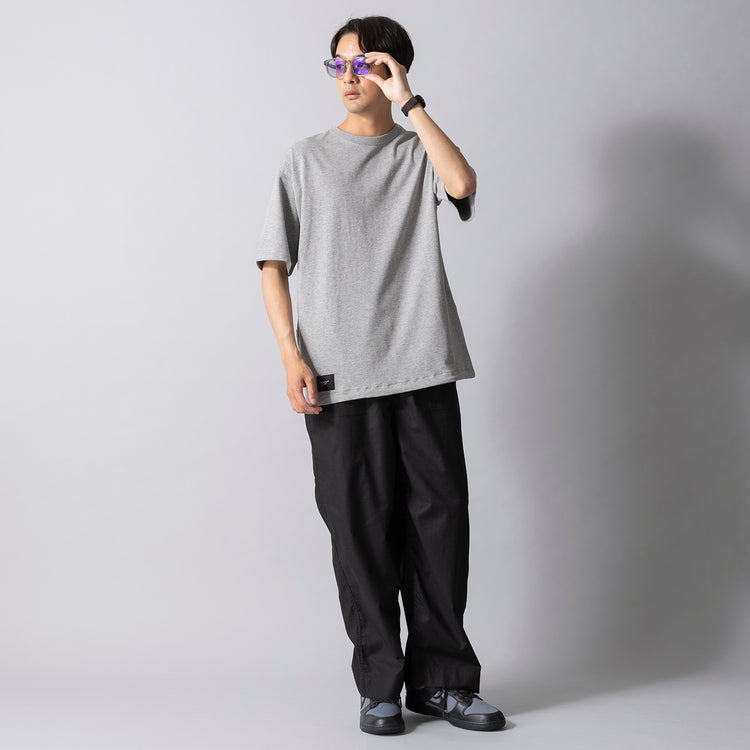 着用サイズL（モデル身長180cm）