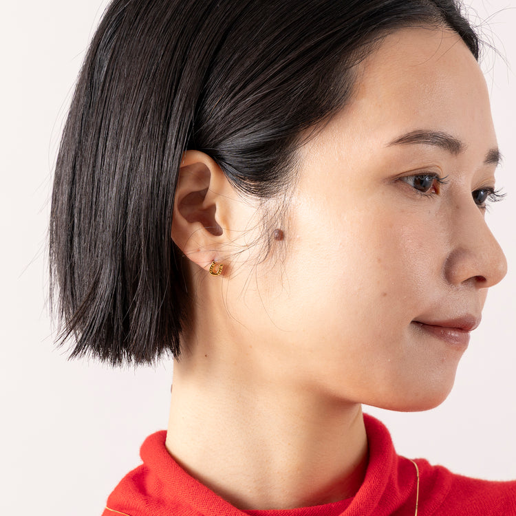 Baqless | バックレス　Amity Alina