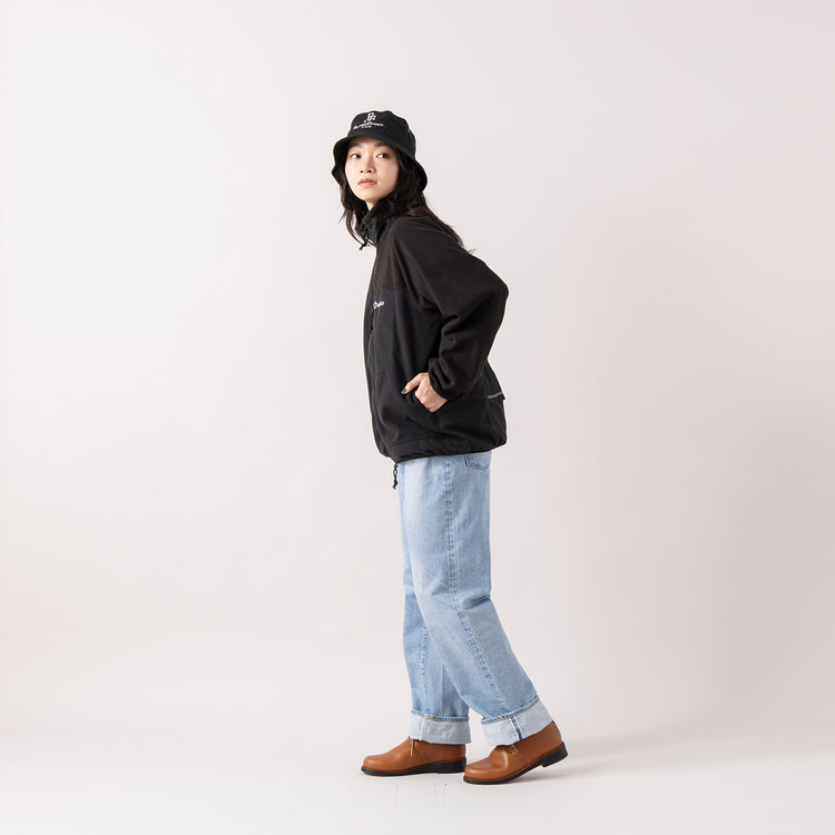 着用サイズS (モデル身長165cm)