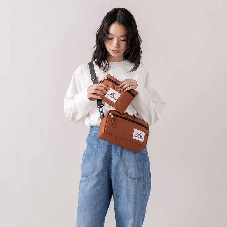 GREGORY | グレゴリー　LaLa Begin別注 83-84年正方形プリントタグ パデッドショルダーポーチM デザートラスト ミニポーチ付き