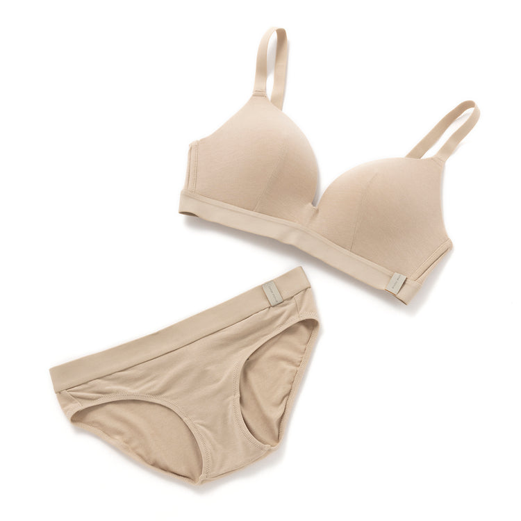 one nova | ワンノバ　[nova wool® melty plus] 3D Wireless Bra (FEMALE)