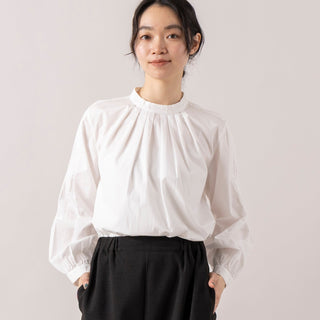 uncinq | アンサンク　Cotton 100/2Broad Standneck Pullover