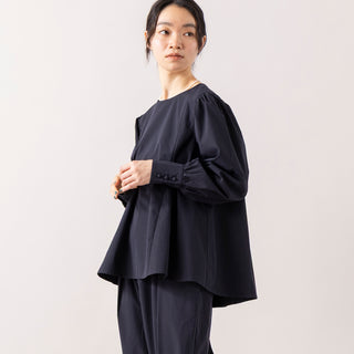 uncinq | アンサンク　Weather Stretch Pullover