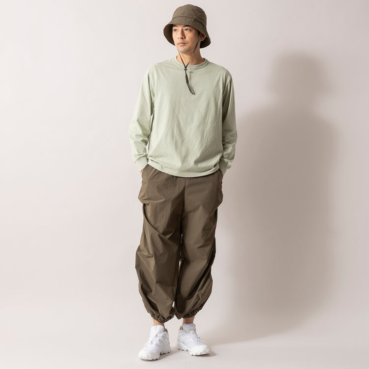 モデル身長180cm