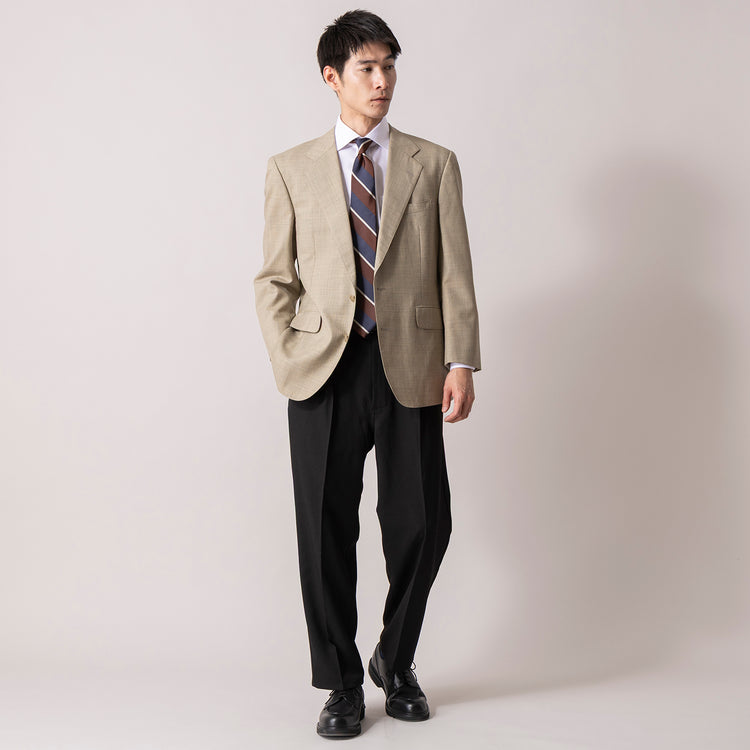 着用サイズ39/80 (モデル身長180cm)