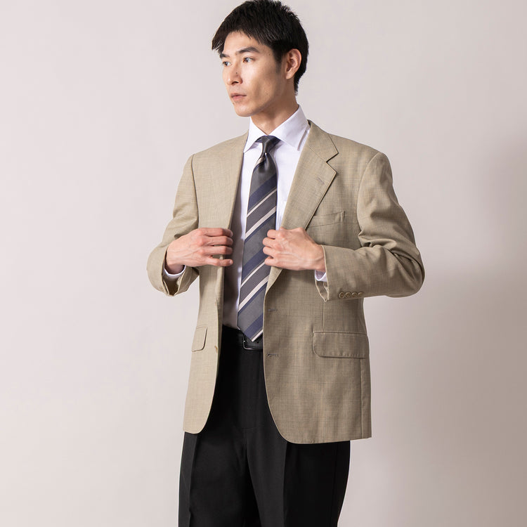 着用サイズ39/80 (モデル身長180cm)