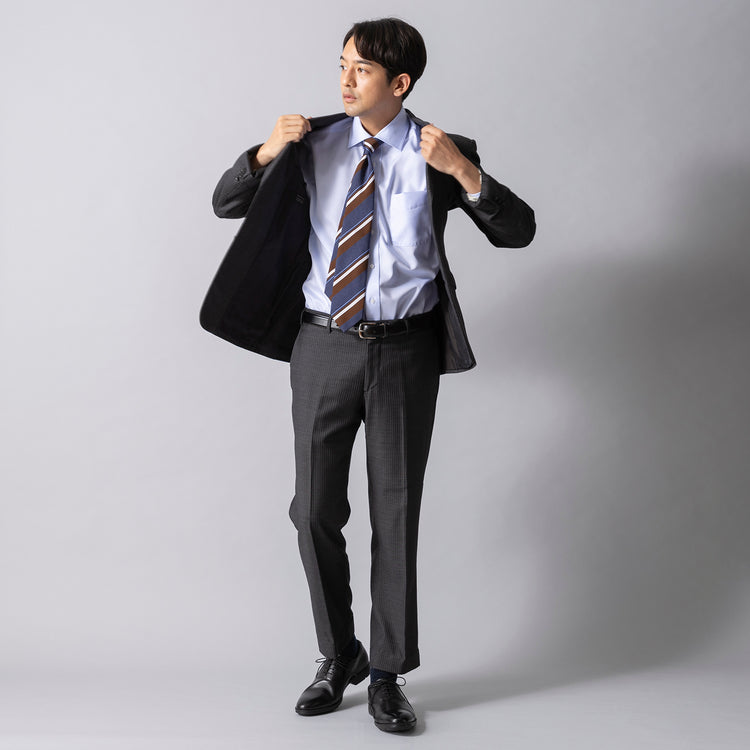 着用サイズ41/86 (モデル身長180cm)