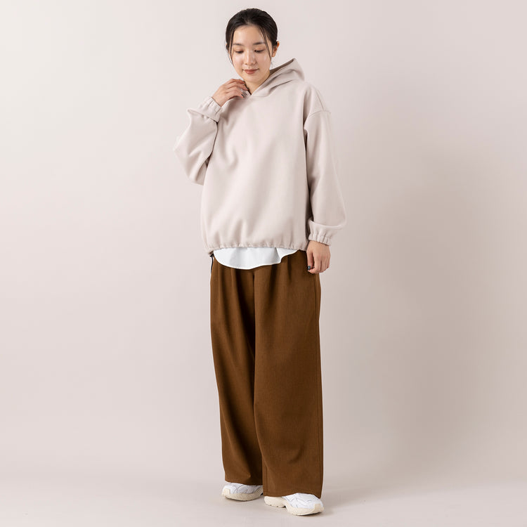 モデル身長163cm,MANUAL ALPHABETのWOOLY FLEECE PULLOVER PARKER|LE MELANGEの裾切り替えレイヤードインナー|UNIVERSAL OVERALLの2TUCK WIDE STRAIGHT PANTS,https://market.e-begin.jp/products/mks_man1216s_lala|https://market.e-begin.jp/products/inf_lem1170s_lala|https://market.e-begin.jp/products/dre_uni1061s_lala