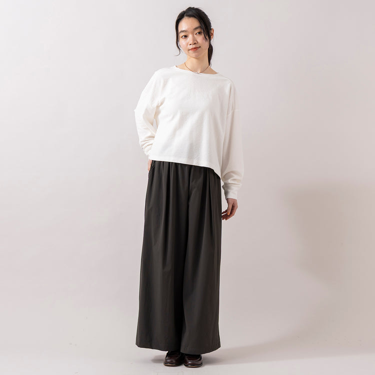 モデル身長165cm,RNA-Nのブロックインレーショートプルオーバー|rapiécageのプチメタルコードチョーカー,https://market.e-begin.jp/products/tky_rnn0097u_lala||https://market.e-begin.jp/products/rdx_rpc0105u_lala