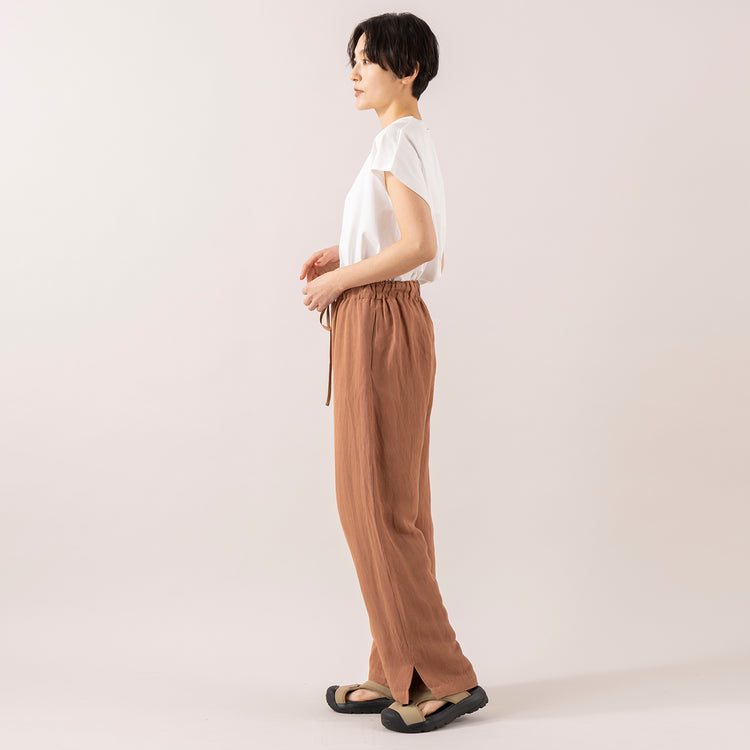 モデル身長 163cm,TUTIE.のコットンソロナフレンチスリーブTシャツ|UNIVERSAL OVERALLのUO34,https://market.e-begin.jp/products/equ_tte0280u_lala|https://market.e-begin.jp/products/sed_uni0291u_lala