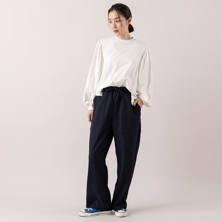 モデル身長163cm,MANONのGATHER SLEEVE LS TEE|me.のwooly kersey easy bakerPT,https://market.e-begin.jp/products/mks_mnn1173s_lala|https://market.e-begin.jp/products/hpn_med1176s_lala