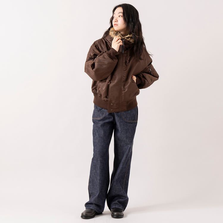 モデル身長165cm,caquのranch pants ver.2|DiuのViola,https://market.e-begin.jp/products/tan_caq1410s_lala|https://market.e-begin.jp/products/cil_diu1296s_lala