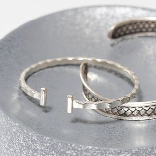 Mallet | マレット　カレンシルバーバングル AS211