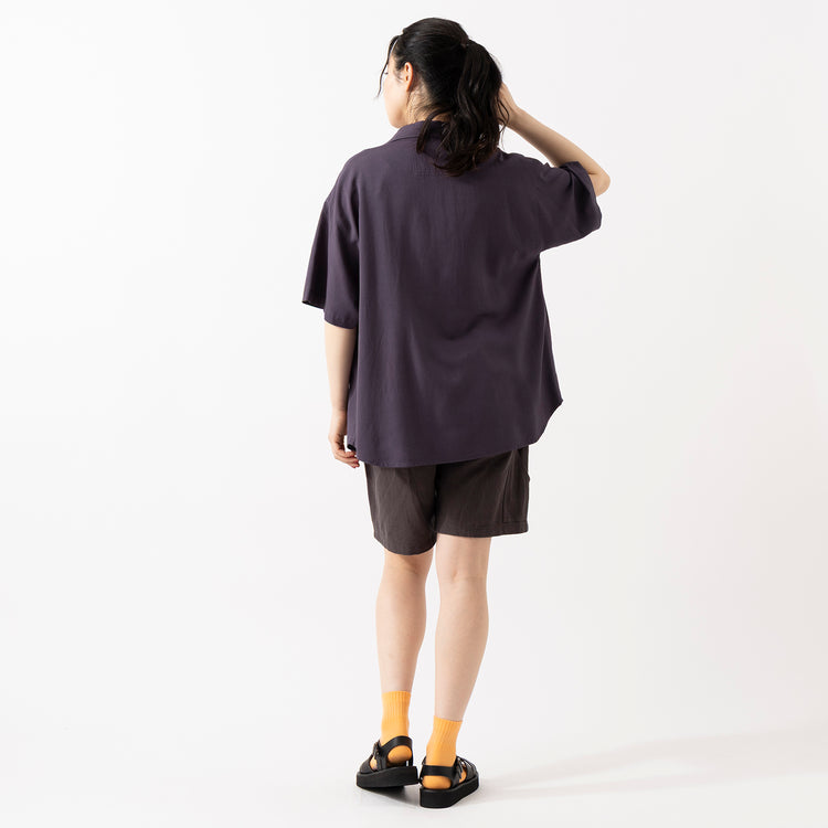 モデル身長165cm,TUTIE.のタカシマチヂミノースリーブプルオーバー|ROKXのTIDE ON SHORT|Organic handloomのGURKHA PLATFORM,https://market.e-begin.jp/products/equ_tte0275u_lala|https://market.e-begin.jp/products/sct_rok0427u_lala|https://market.e-begin.jp/products/sed_ogh0417u_lala