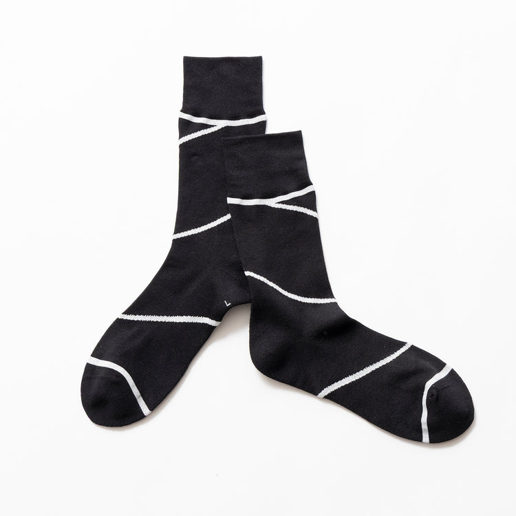 ブラック×オフホワイト