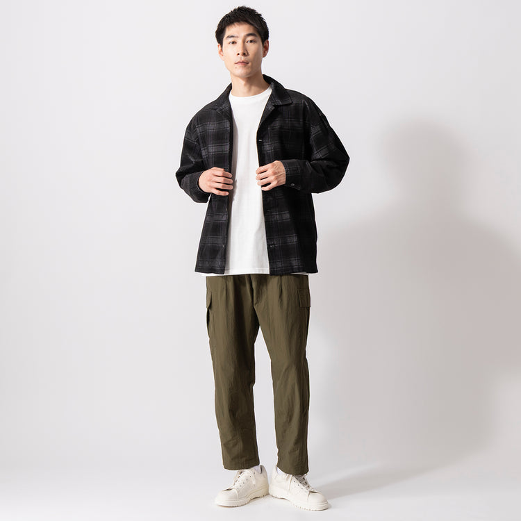 着用サイズ L(モデル身長180cm)