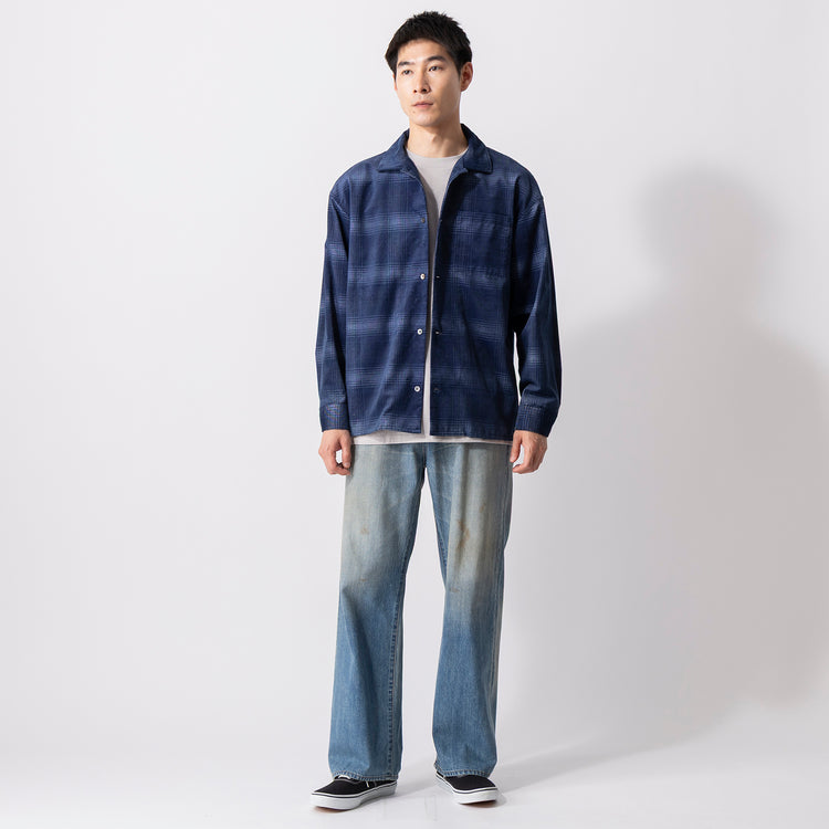 着用サイズ L(モデル身長180cm)