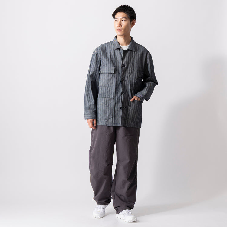 着用サイズ L(モデル身長180cm)