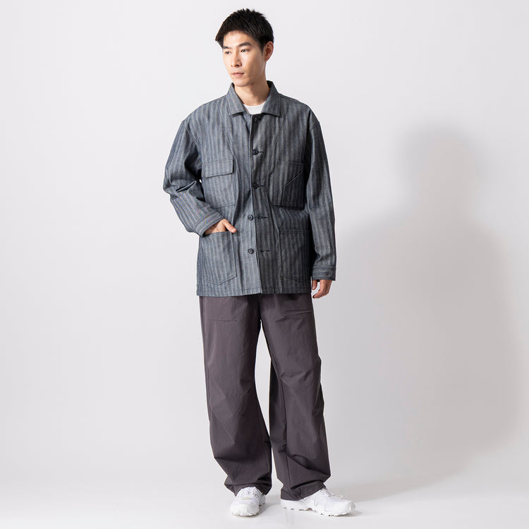 着用サイズ L(モデル身長180cm)
