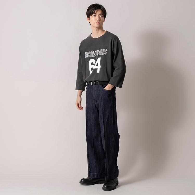 モデル身長180cm