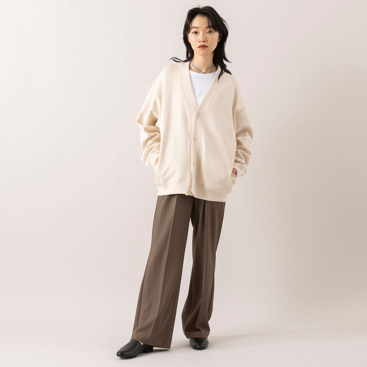 モデル身長165cm,UITUのCARDIGAN|lelillのほそ見えリバースウィーブT|rapiécageのベロアリボンチョーカーネックレス|facciamoのMeringa（メリンガ）,https://market.e-begin.jp/products/uit_uit1028s_lala|https://market.e-begin.jp/products/ana_lel0747q_lala|https://market.e-begin.jp/products/rdx_rpc1017s_lala|https://market.e-begin.jp/products/are_fac0636k_lala
