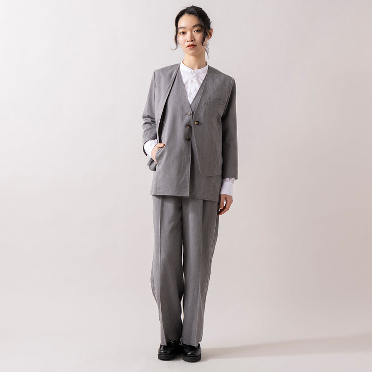 モデル身長165cm,NOMBRE IMPAIRのリヨセルポリ麻 ショートジャケット|MANUAL ALPHABETのBROAD BAND COLOR SHIRT|NOMBRE IMPAIRのリヨセルポリ麻 センタープレスパンツ|Jalan Sriwijayaのネイビービットローファー VIBRAMソール,https://market.e-begin.jp/products/rdx_nmi0102u_lala|https://market.e-begin.jp/products/mks_man0870j_lala|https://market.e-begin.jp/products/rdx_nmi0104u_lala|https://market.e-begin.jp/products/gmt_srw1032p_lala