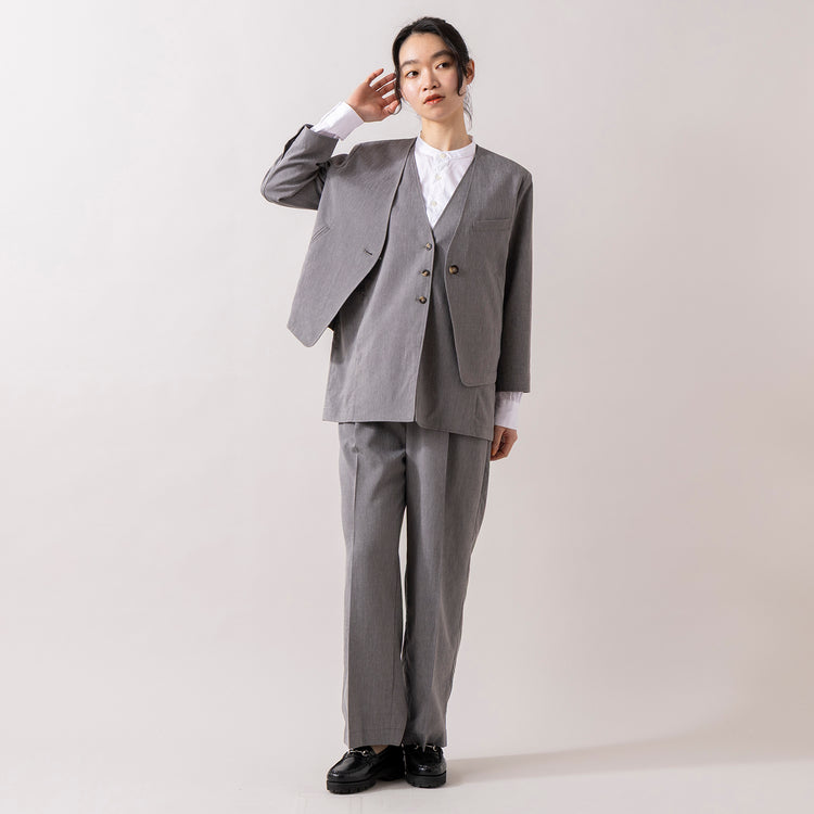 モデル身長165cm,NOMBRE IMPAIRのリヨセルポリ麻 ショートジャケット|MANUAL ALPHABETのBROAD BAND COLOR SHIRT|NOMBRE IMPAIRのリヨセルポリ麻 センタープレスパンツ|Jalan Sriwijayaのネイビービットローファー VIBRAMソール,https://market.e-begin.jp/products/rdx_nmi0102u_lala|https://market.e-begin.jp/products/mks_man0870j_lala|https://market.e-begin.jp/products/rdx_nmi0104u_lala|https://market.e-begin.jp/products/gmt_srw1032p_lala