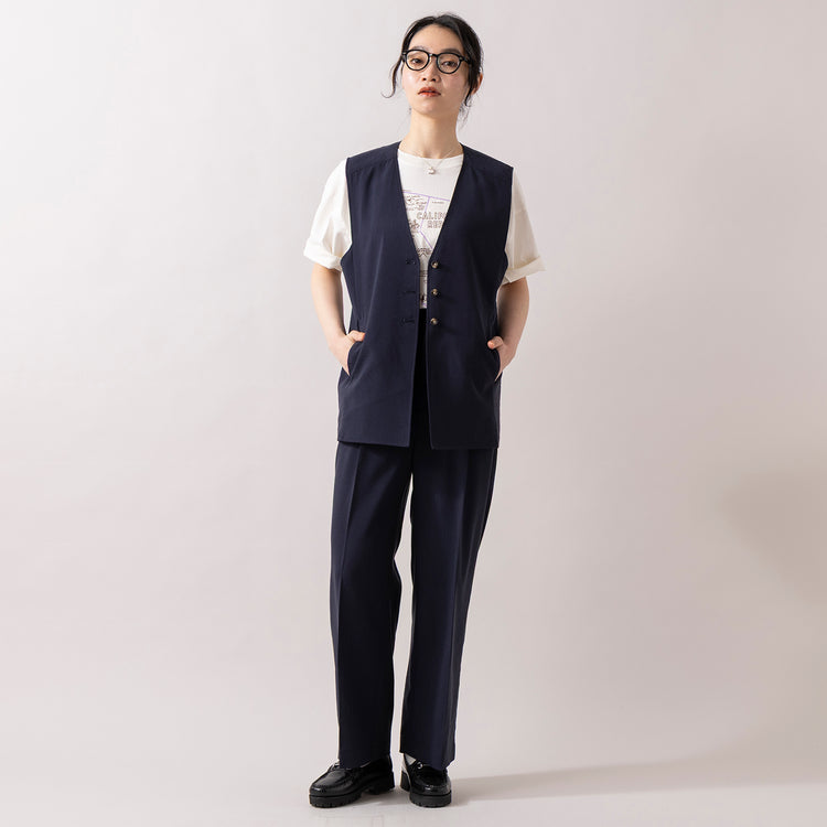 モデル身長165cm,LE MELANGEの西海岸プリントTee|NOMBRE IMPAIRのリヨセルポリ麻 センタープレスパンツ|rapiécageのシェルカボションスクエアネックレス,https://market.e-begin.jp/products/inf_lem0085u_lala|https://market.e-begin.jp/products/rdx_nmi0104u_lala|https://market.e-begin.jp/products/rdx_rpc0107u_lala