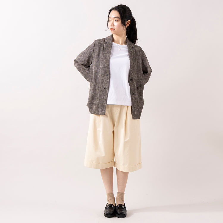 モデル身長165cm,lelillのほそ見えリバースウィーブT|HEAVENLYのCotton Twill Short Pants|rapiécageのシェルカボションスクエアネックレス,https://market.e-begin.jp/products/ana_lel0747q_lala|https://market.e-begin.jp/products/dlt_hvr0160u_lala|https://market.e-begin.jp/products/rdx_rpc0107u_lala