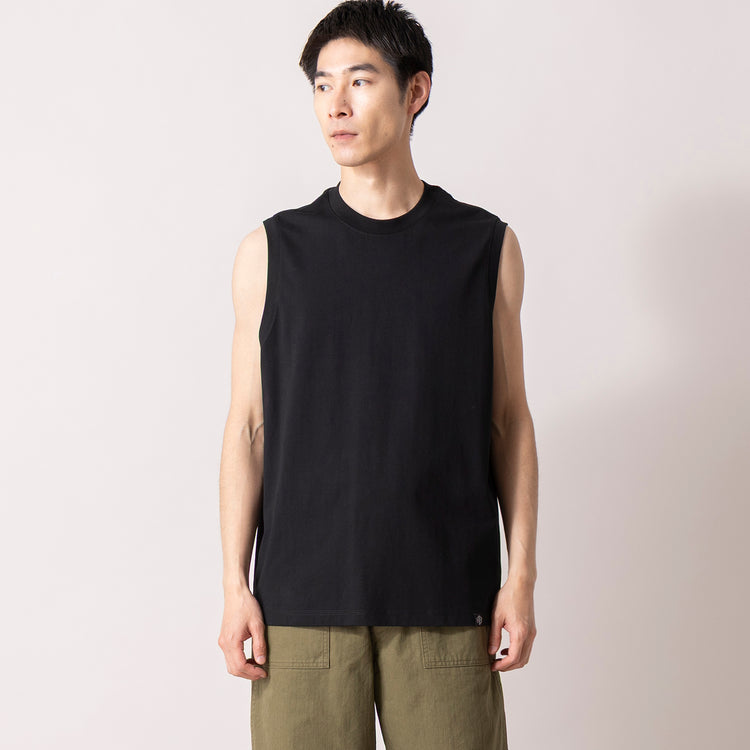 着用サイズ L(モデル身長180cm)