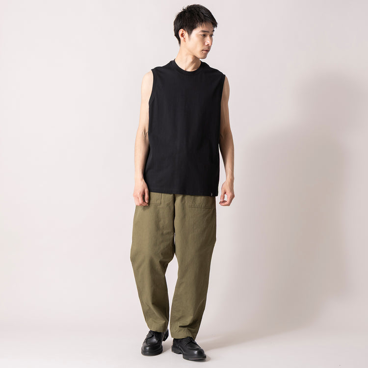 着用サイズ L(モデル身長180cm)