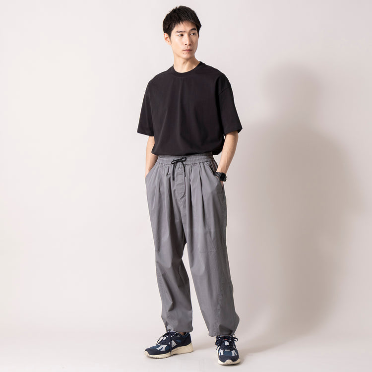 着用サイズ L(モデル身長180cm)