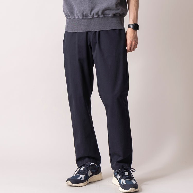 着用サイズ L(モデル身長180cm)