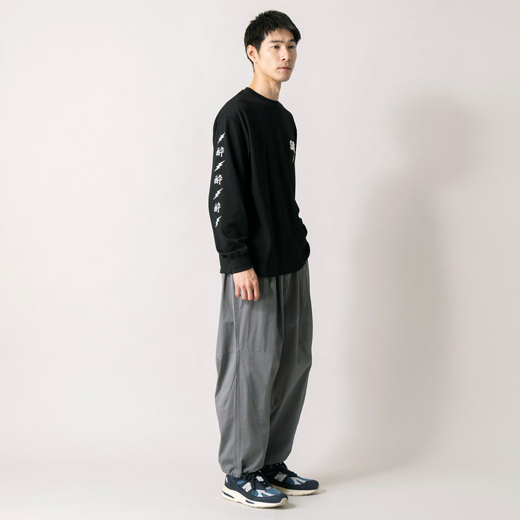 着用サイズ L(モデル身長180cm)