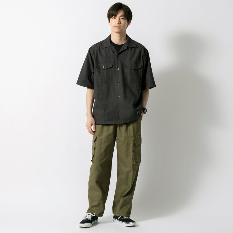 着用サイズ L(モデル身長181cm)
