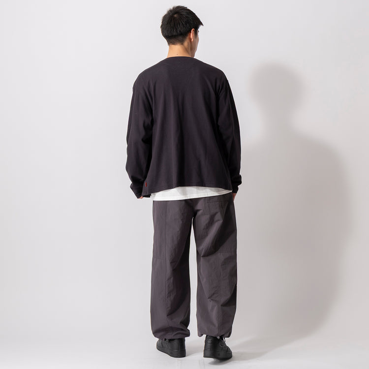 着用サイズ L(モデル身長180cm)