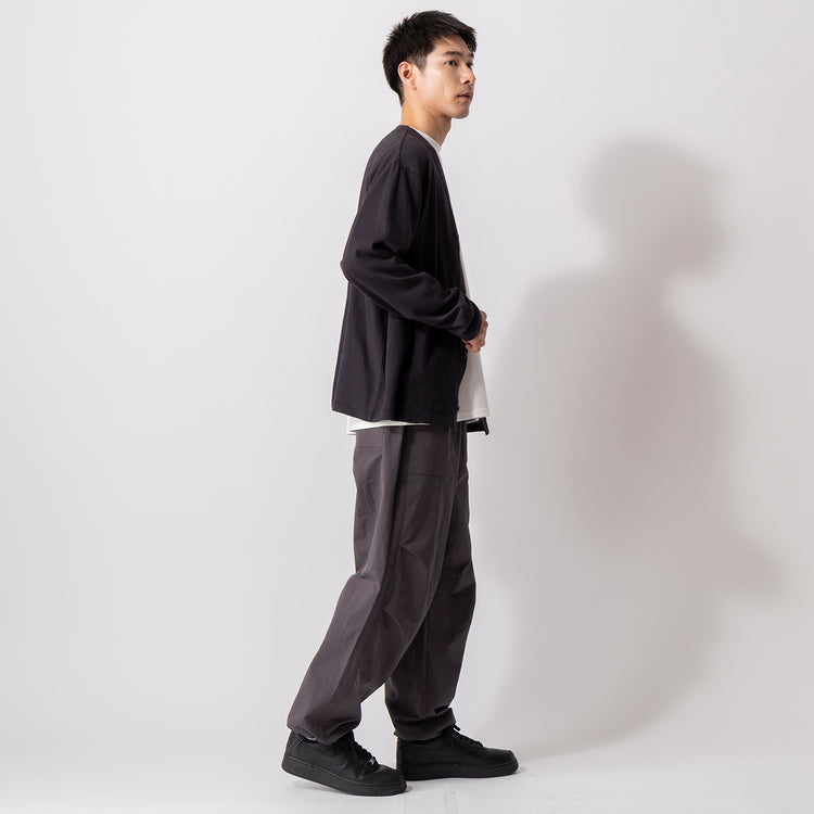 着用サイズ L(モデル身長180cm)