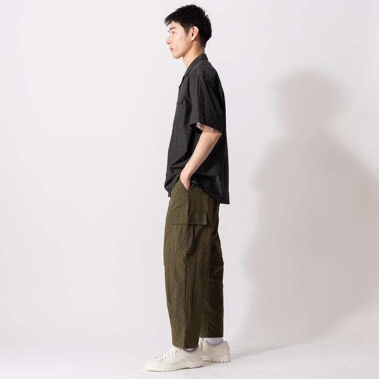 着用サイズ L(モデル身長180cm)