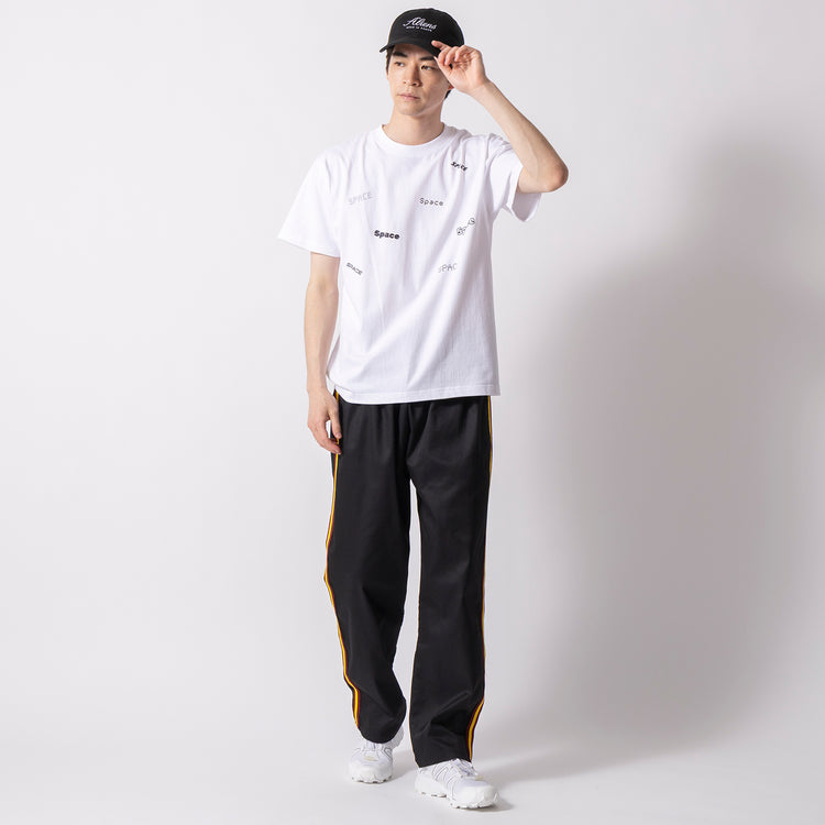 着用サイズ M(モデル身長181cm)