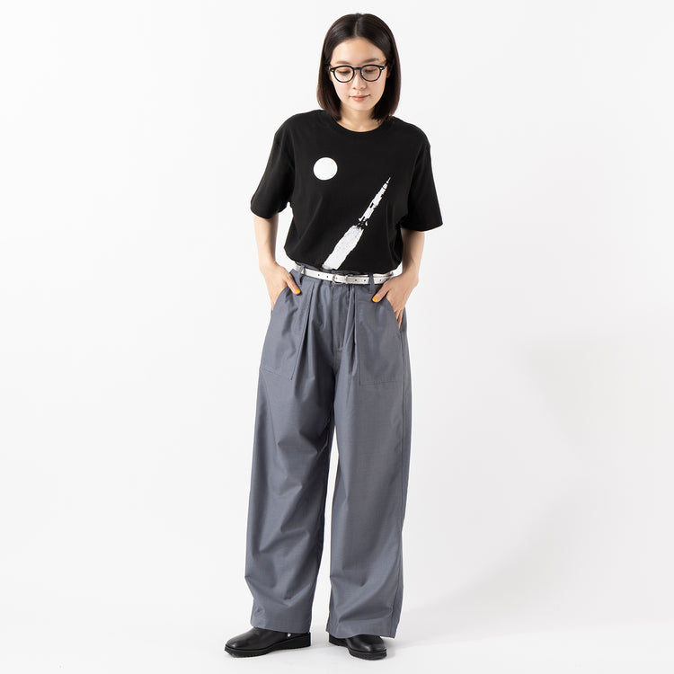 モデル身長163cm(着用サイズL),SPACE SOUVENIRのTo the moon again Tee,https://market.e-begin.jp/products/rid_ssv0474u_lala
