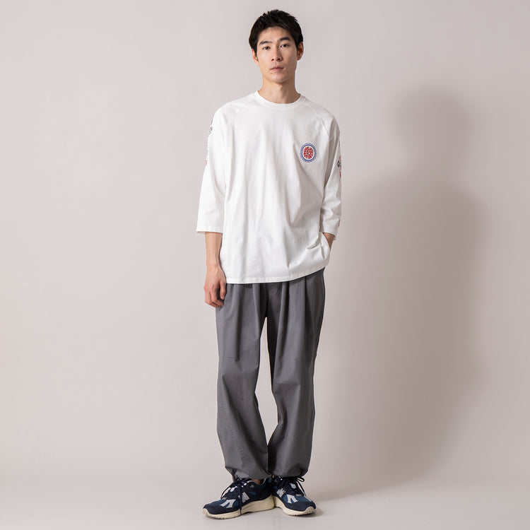 着用サイズL (モデル身長180cm)