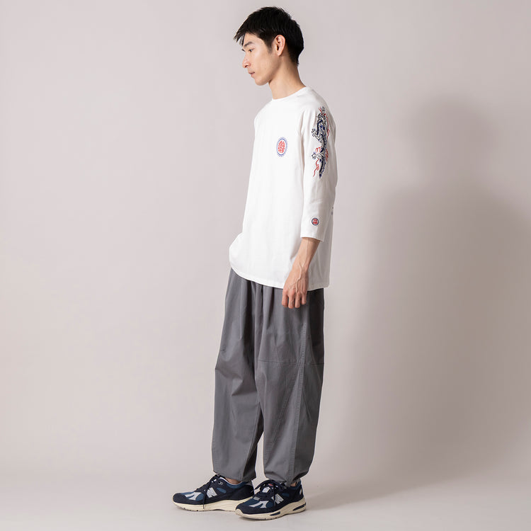 着用サイズL (モデル身長180cm)