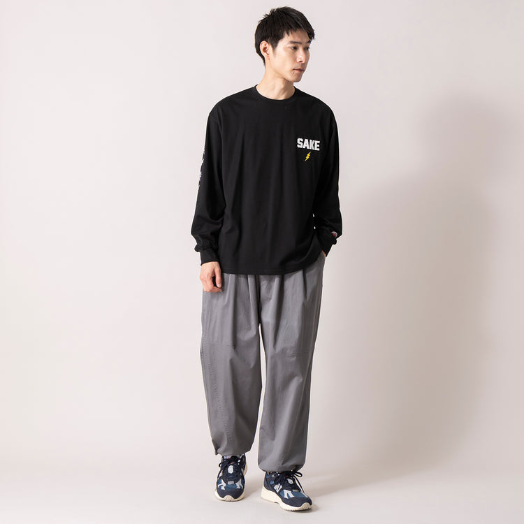 着用サイズL (モデル身長180cm)